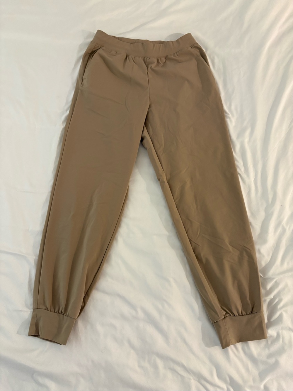 Uniqlo AIRism Beige/Tan Casual Drawstring Jogger Pants